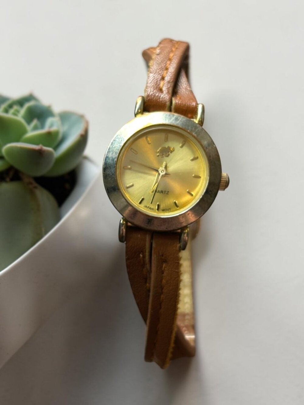 Francesca's Elephant Watch Gold Tone Sunburst Twist Strap Womens Boho Chic